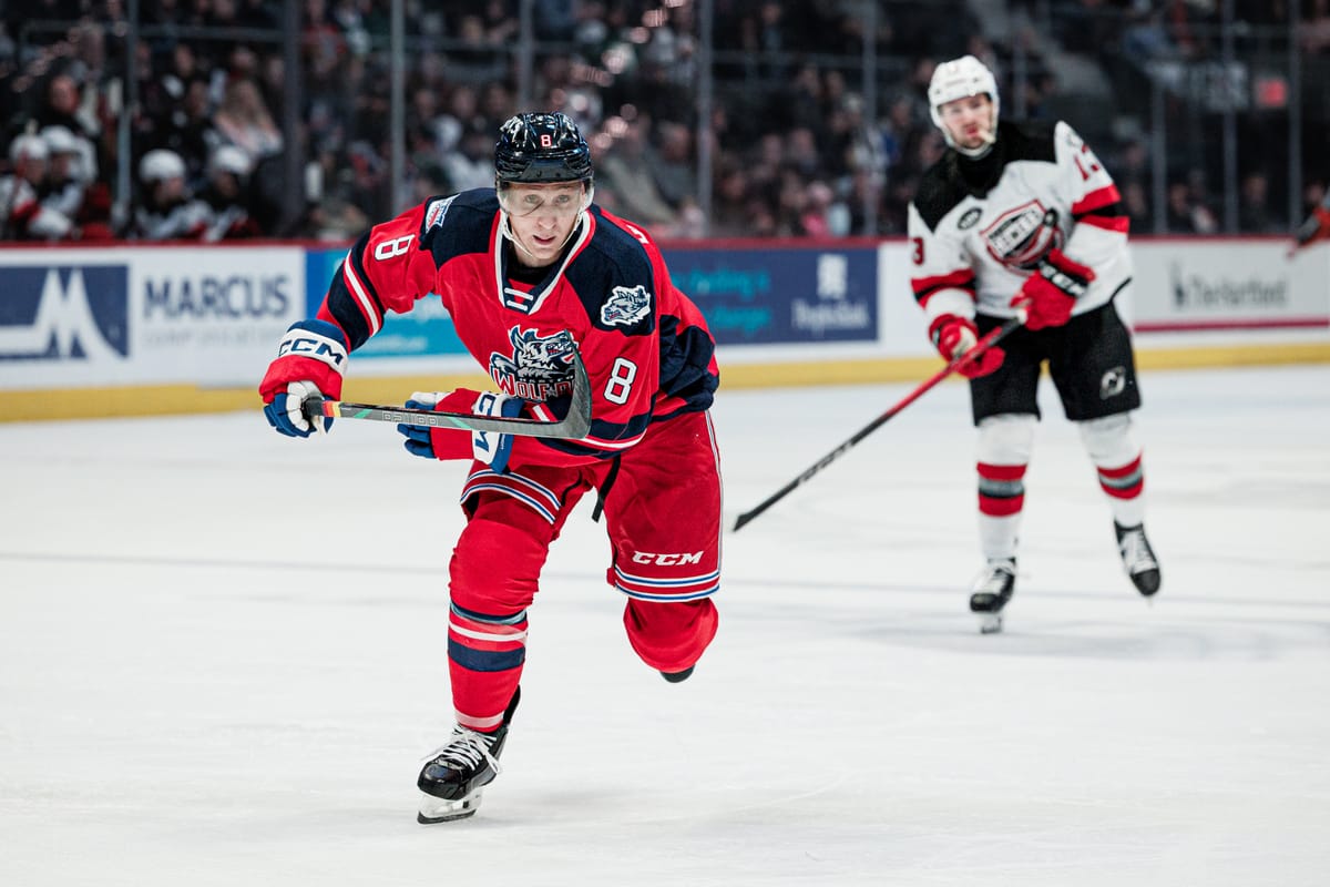 Wolf Pack Drop Close Game to Comets 2-1